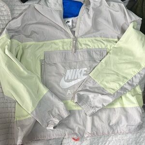 Nike Windbreaker